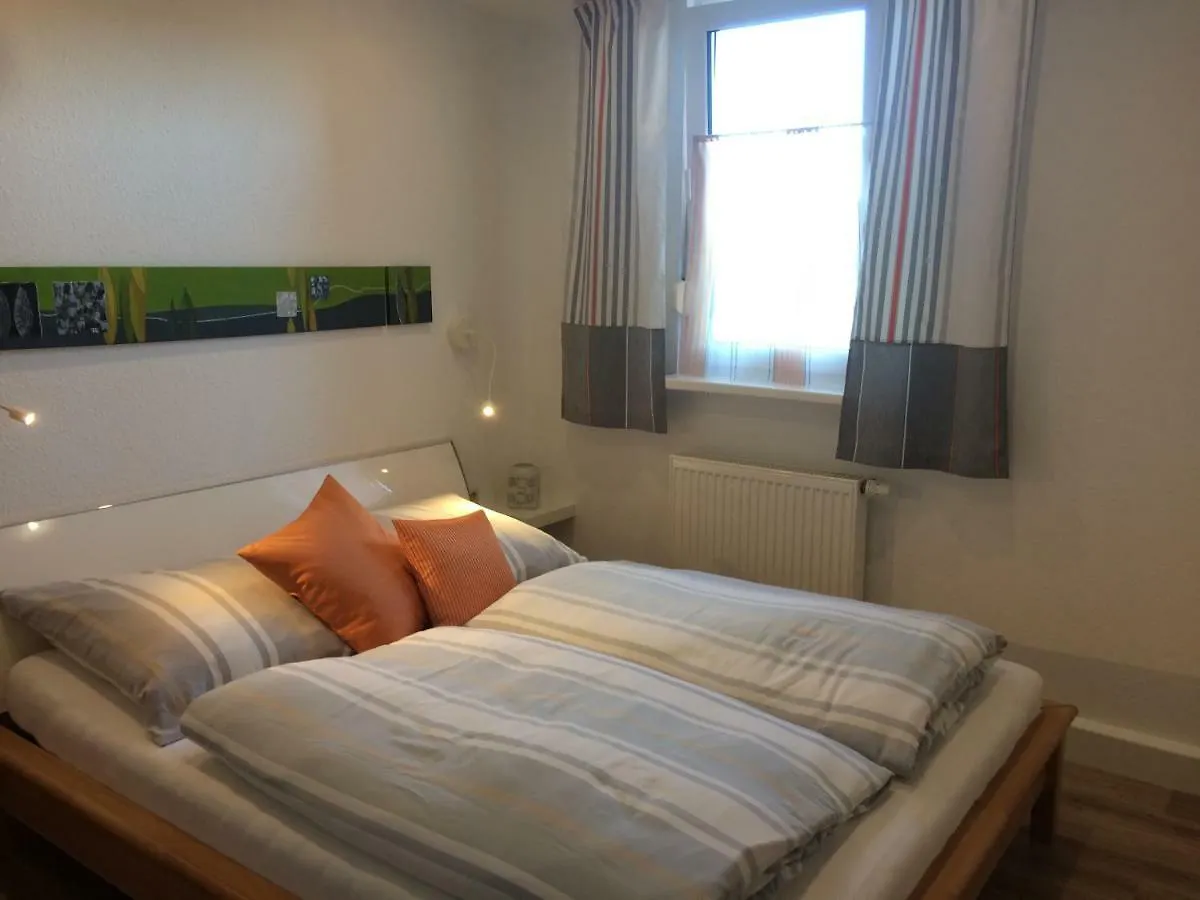 아파트 Ferienwohnung Am Mainradweg 아이벨슈타트
